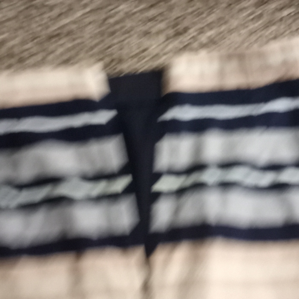 Ann Taylor short skirt size 0. - Picture 7 of 7